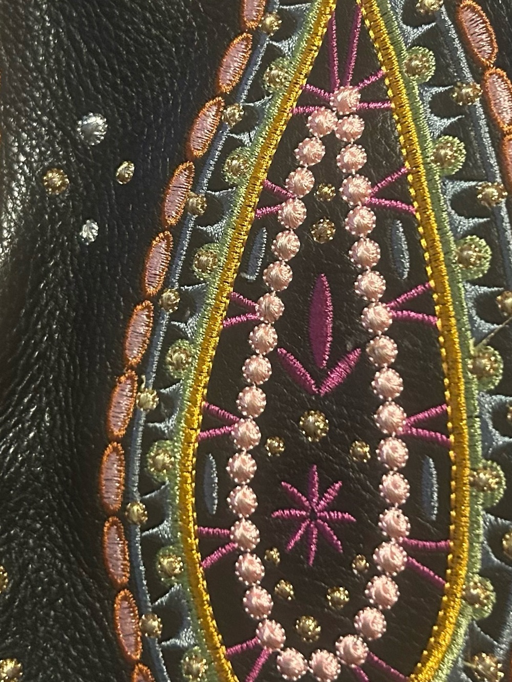Isabella Fiore Black Leather Shoulder Bag with Multicolor Paisley Embroidery - Picture 9 of 10